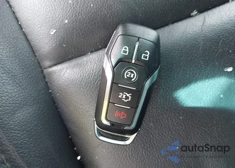 2017 Ford Explorer Xlt z USA, uszkodzony, nr VIN 1FM5K7D83HGA97038